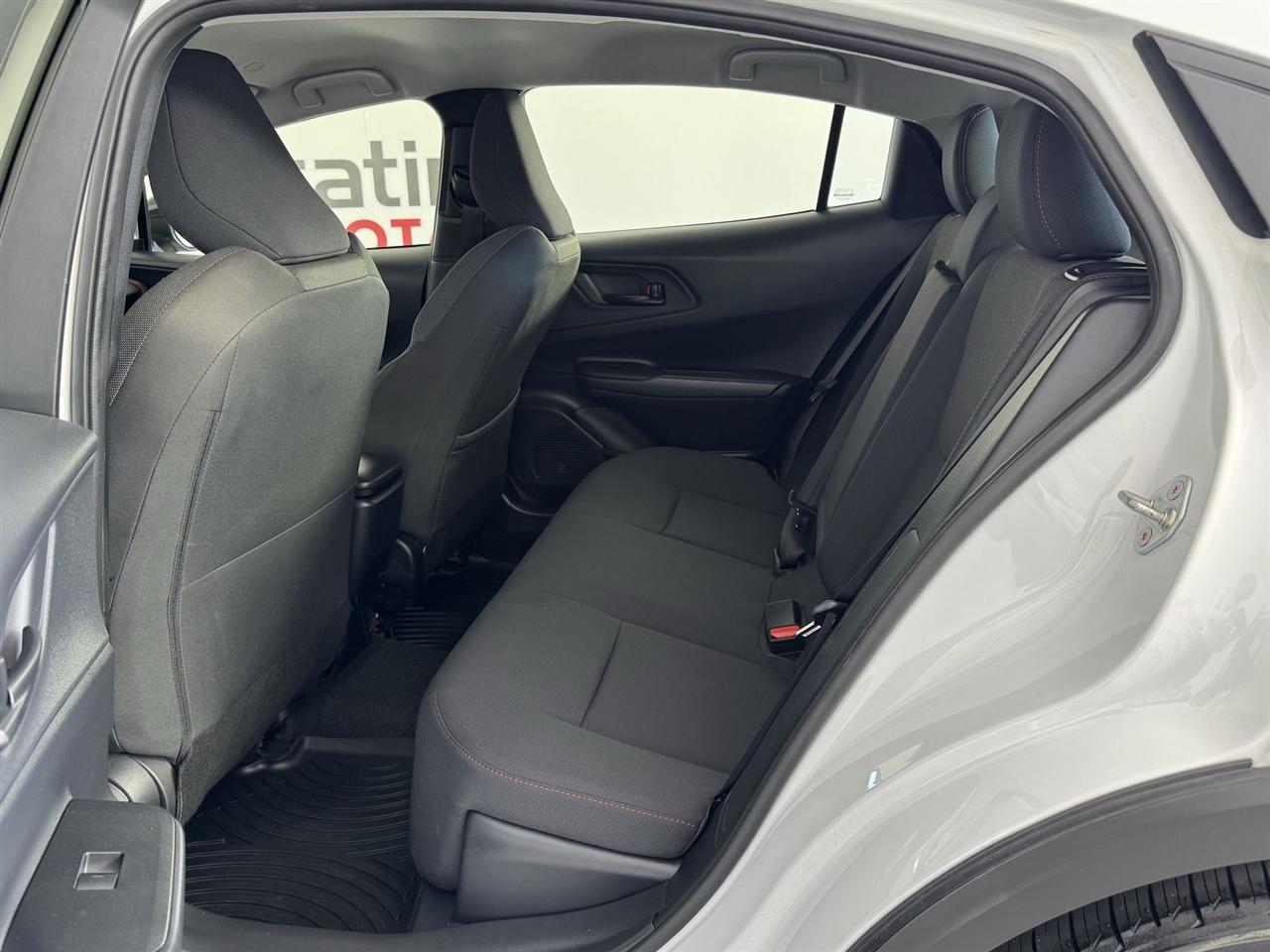 Toyota Prius LE 2024