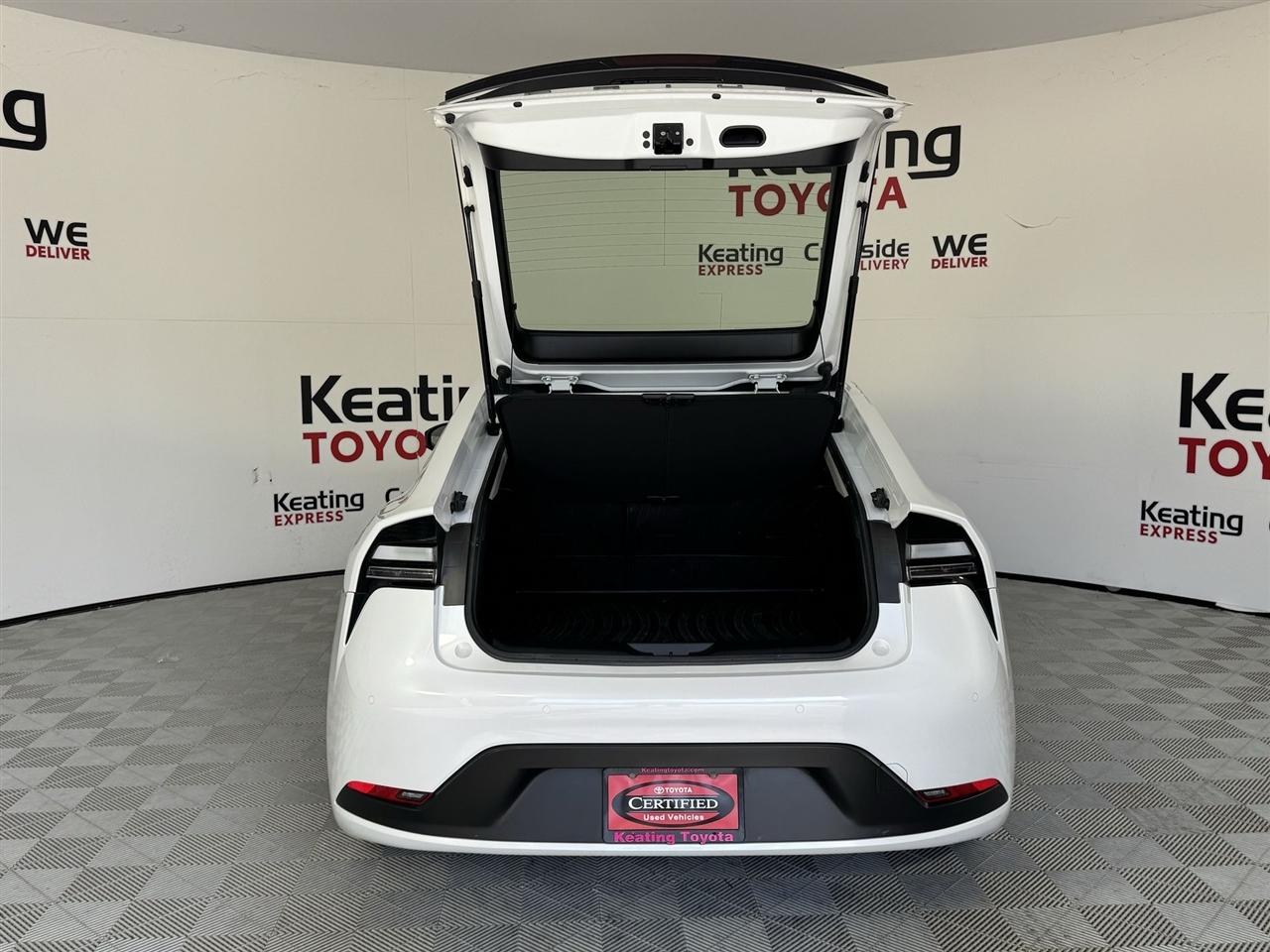Toyota Prius LE 2024