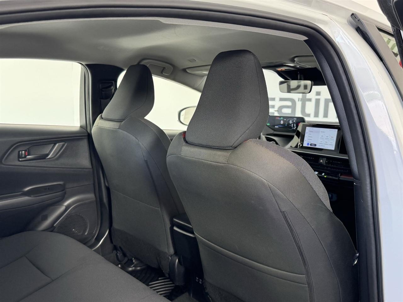 Toyota Prius LE 2024
