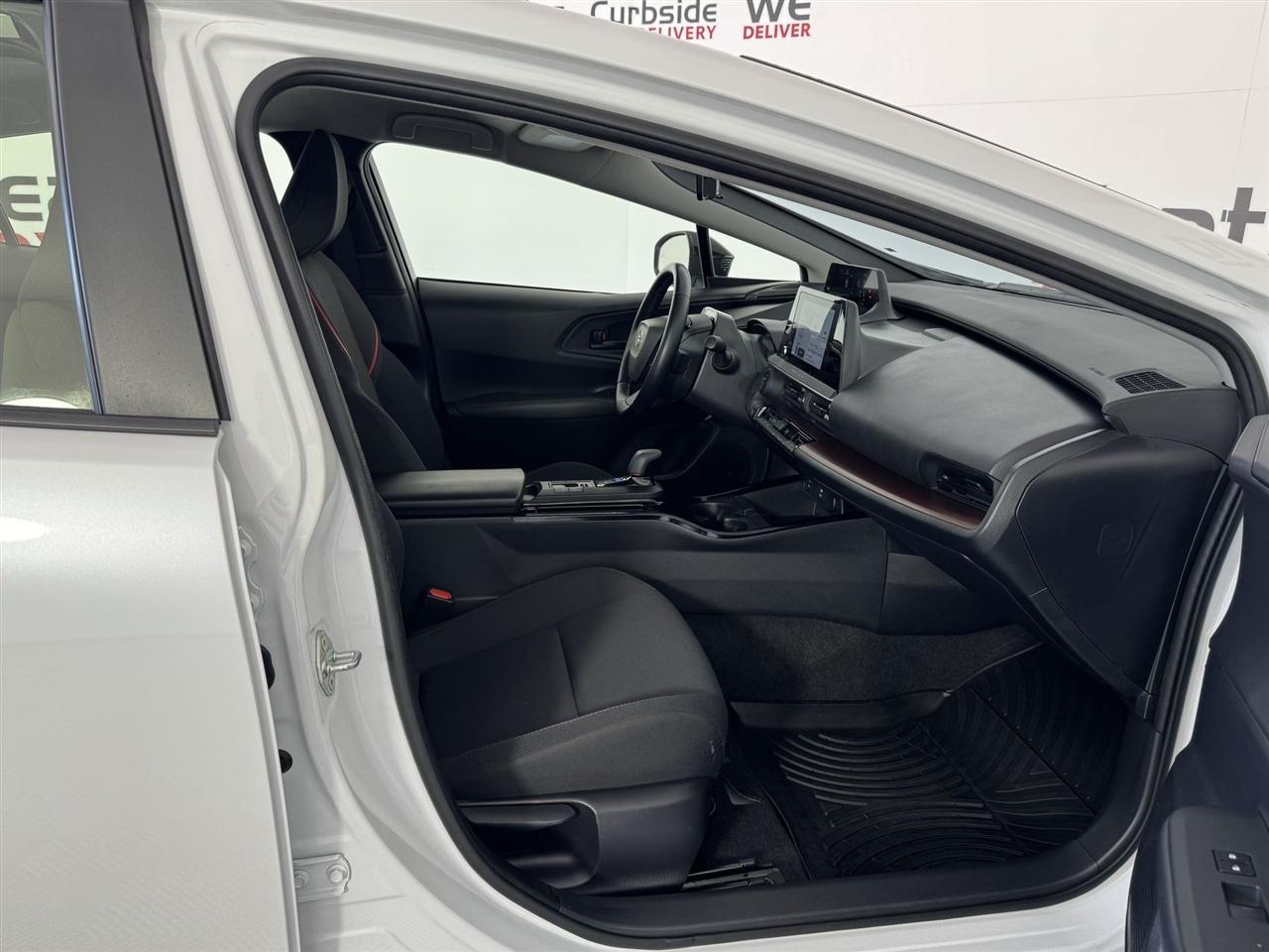 Toyota Prius LE 2024