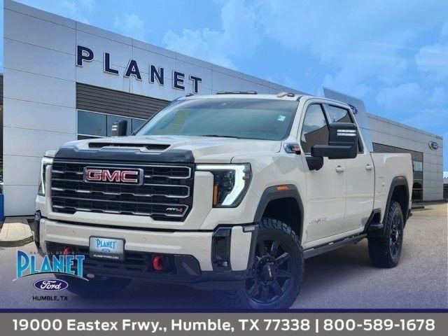 GMC Sierra 2500HD AT4 Crew Cab 4WD 2026