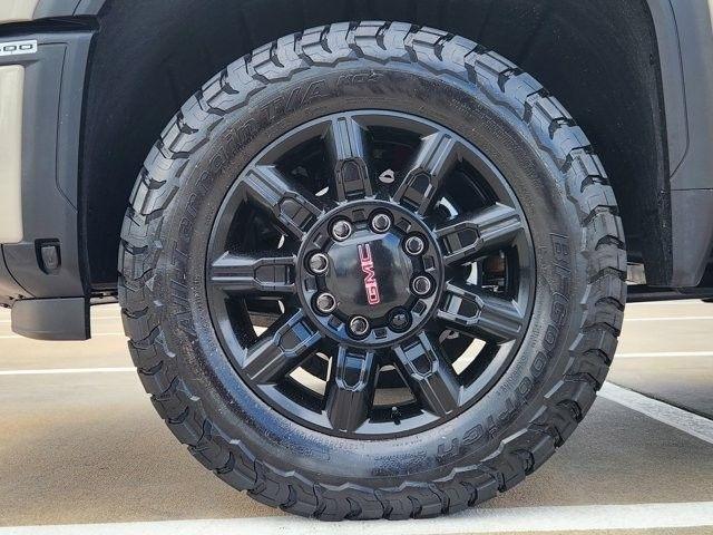 GMC Sierra 2500HD AT4 Crew Cab 4WD 2026