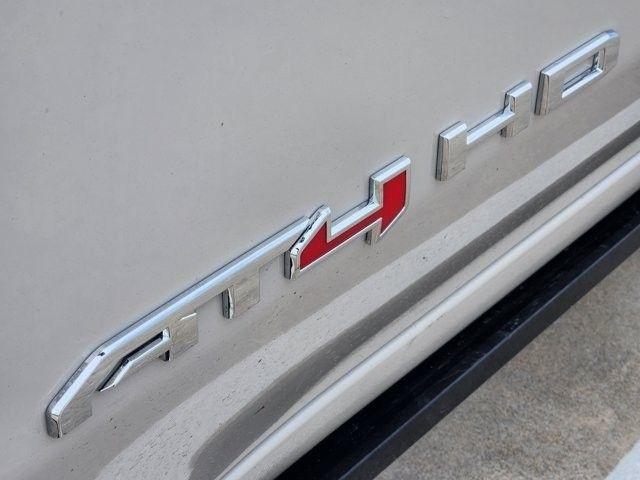 GMC Sierra 2500HD AT4 Crew Cab 4WD 2026
