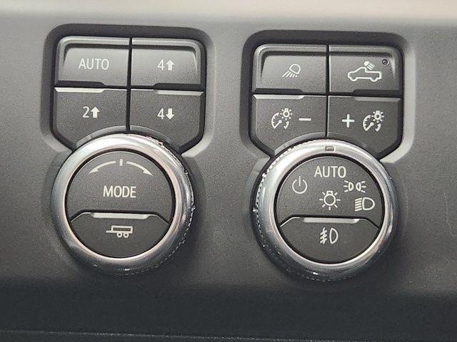 GMC Sierra 2500HD AT4 Crew Cab 4WD 2026