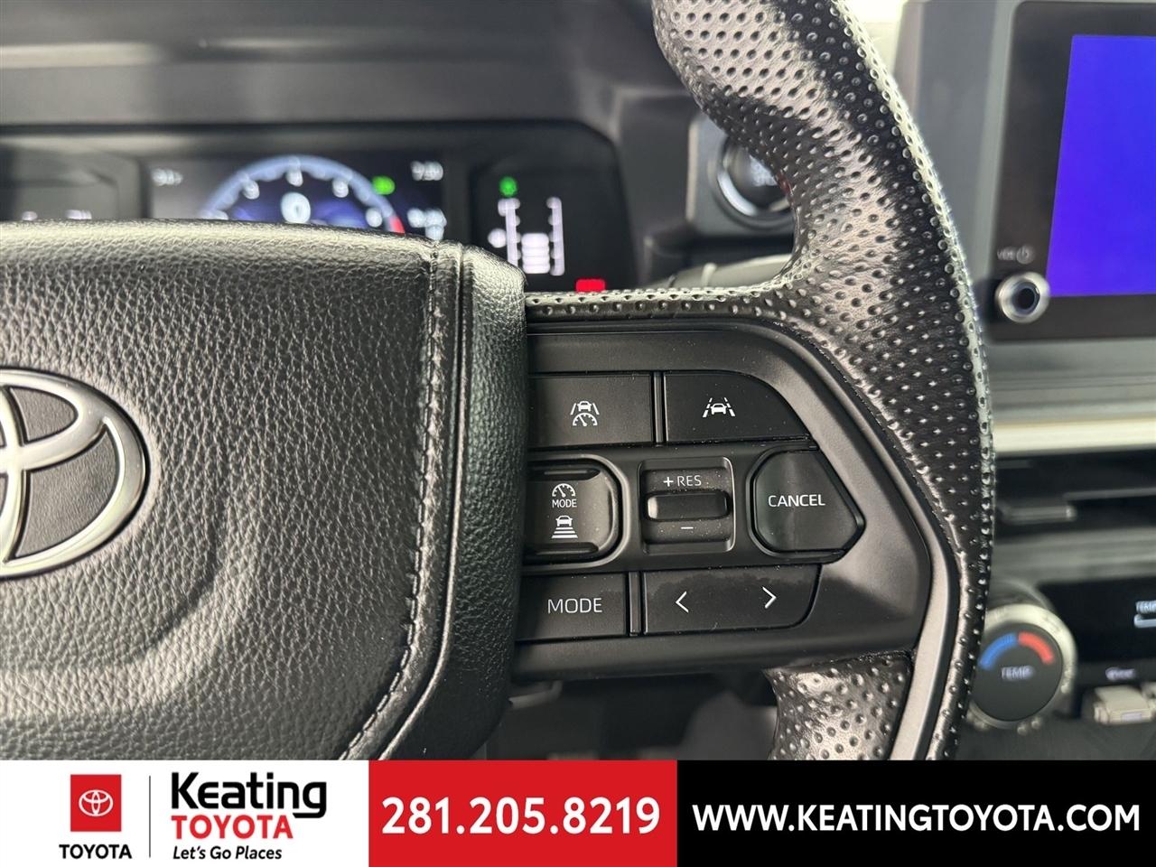 Toyota Tacoma SR Double Cab 2WD 2025