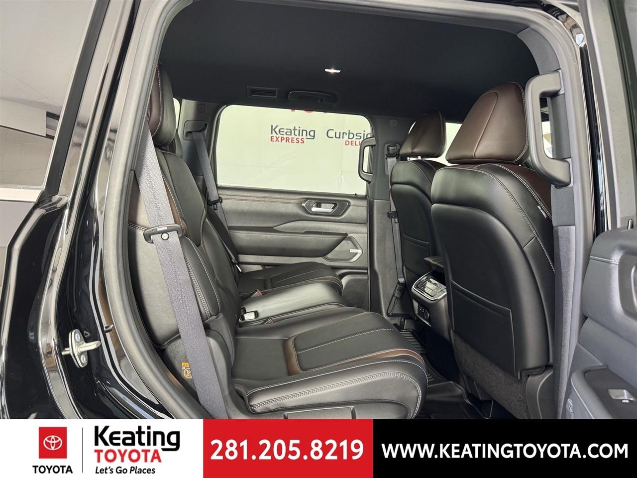 Nissan Armada SL 4WD 2026