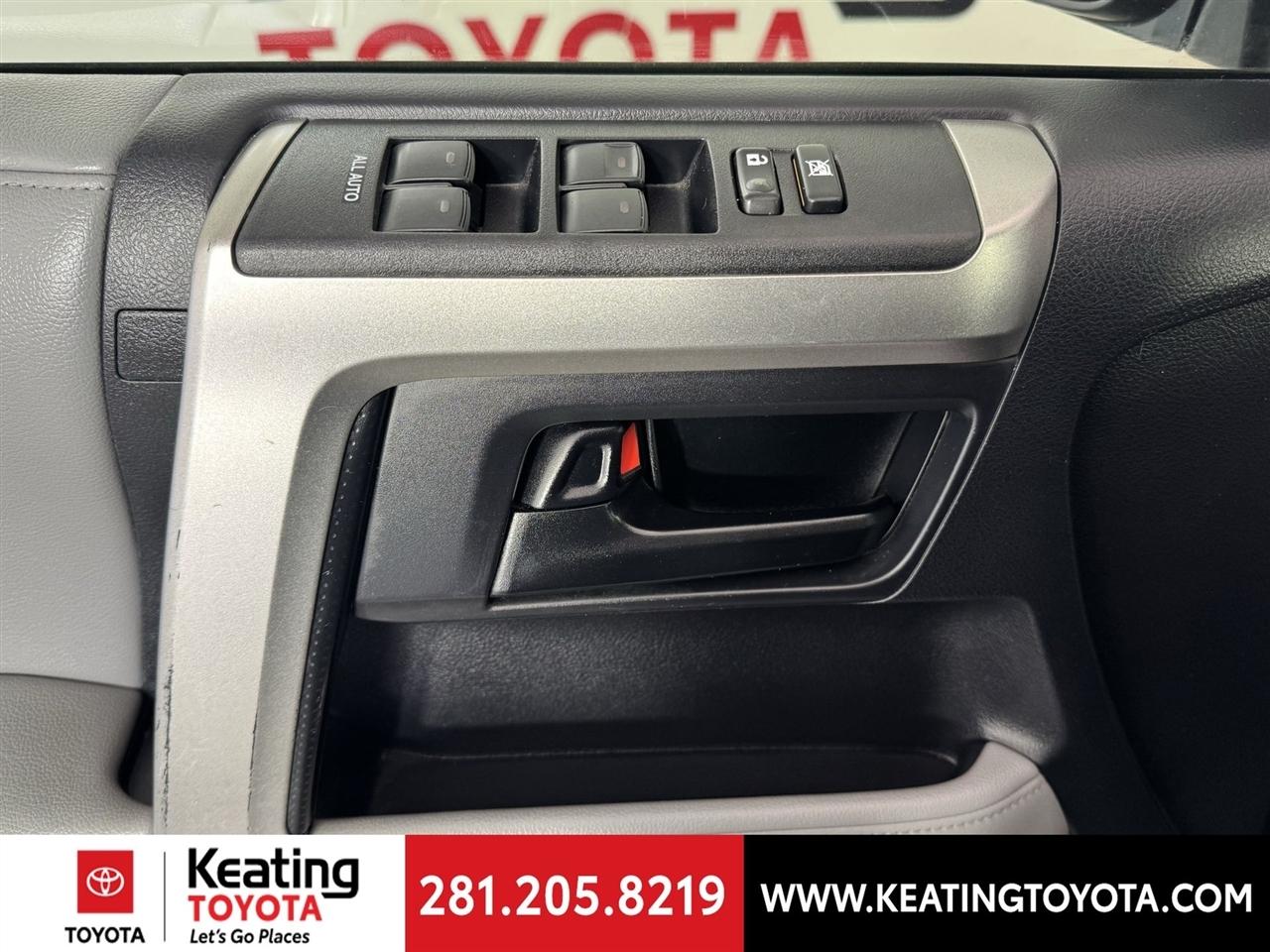 Toyota 4Runner SR5 4WD 2012