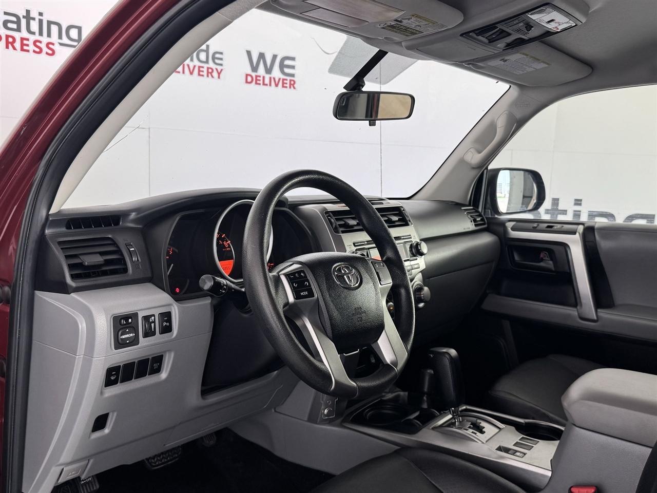 Toyota 4Runner SR5 4WD 2012