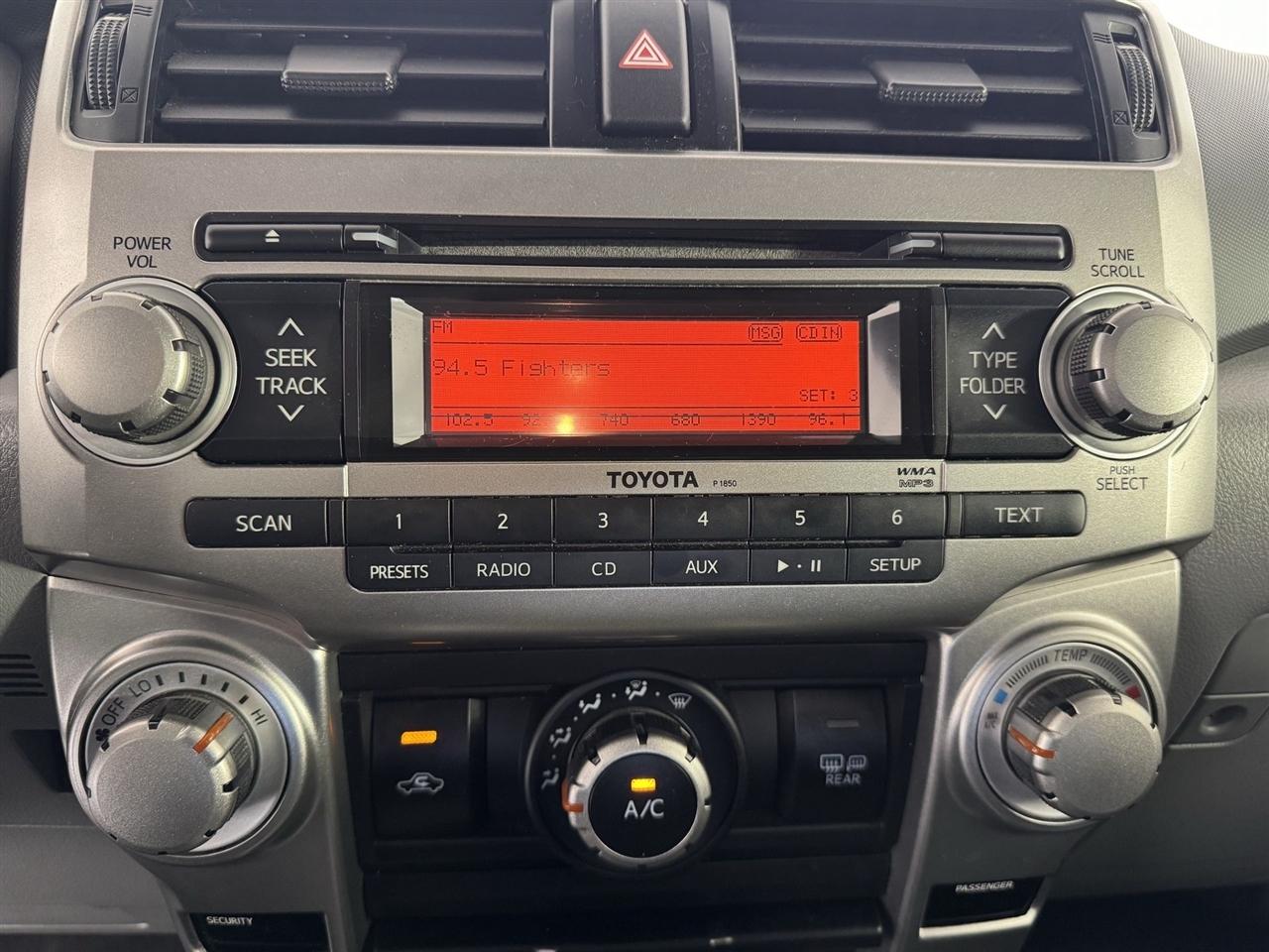 Toyota 4Runner SR5 4WD 2012