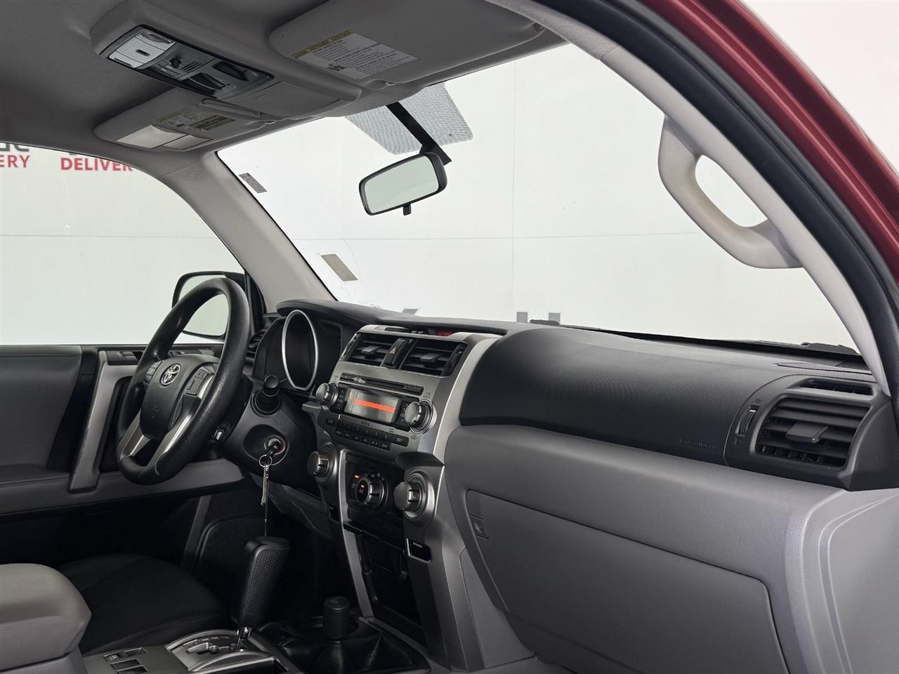 Toyota 4Runner SR5 4WD 2012