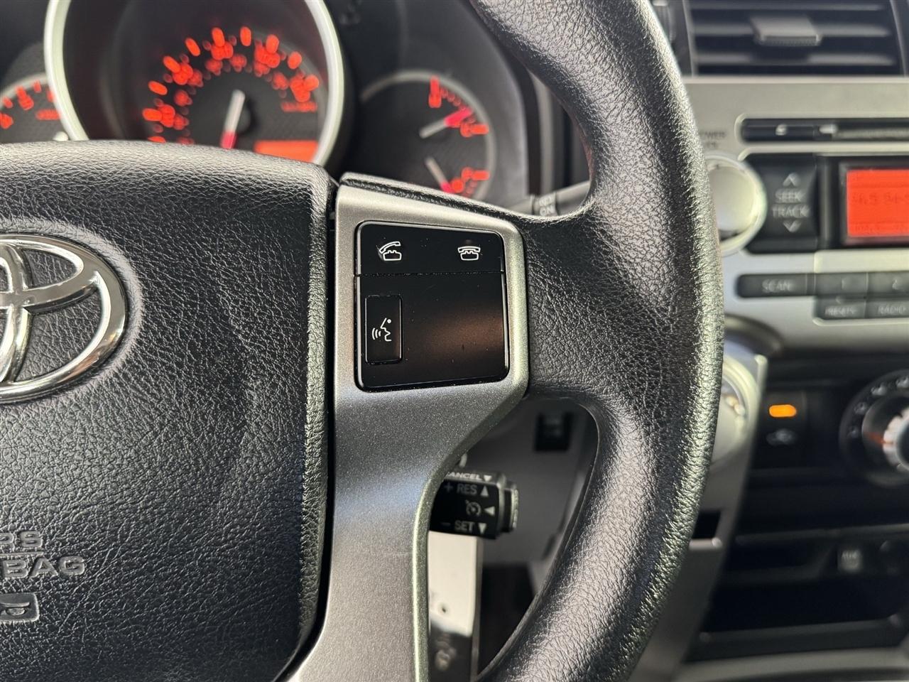 Toyota 4Runner SR5 4WD 2012
