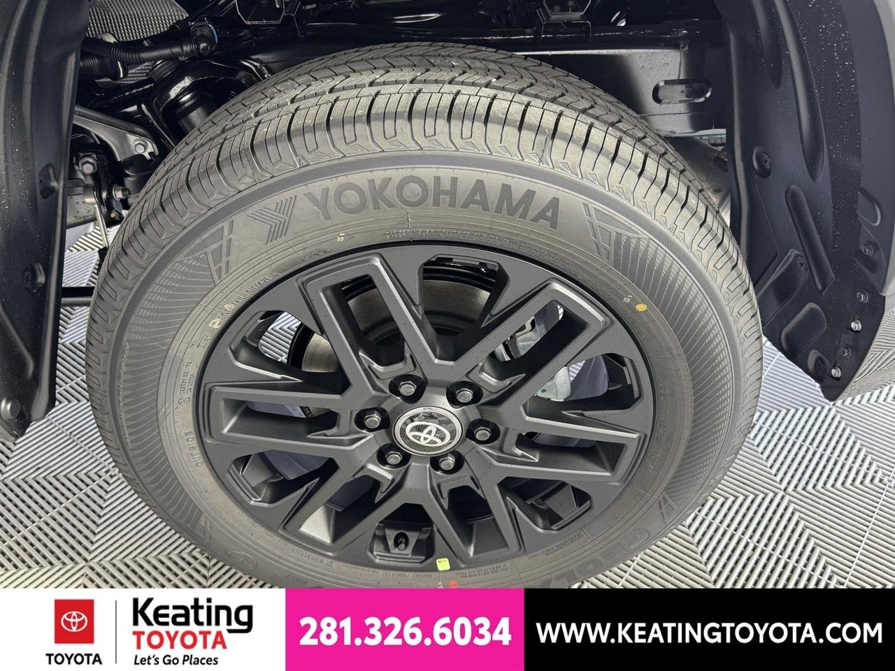 Toyota Tundra Limited CrewMax 2WD 2026