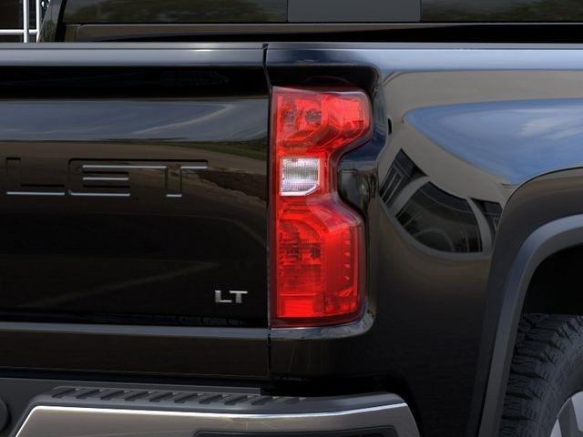 Chevrolet Silverado 2500HD LT Crew Cab Long Box 4WD 2026