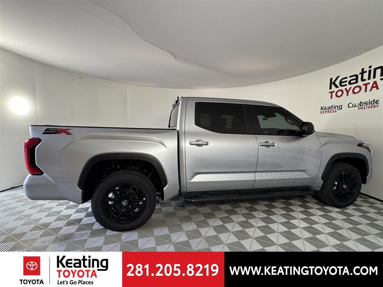 Toyota Tundra SR5 CrewMax 2WD 2026
