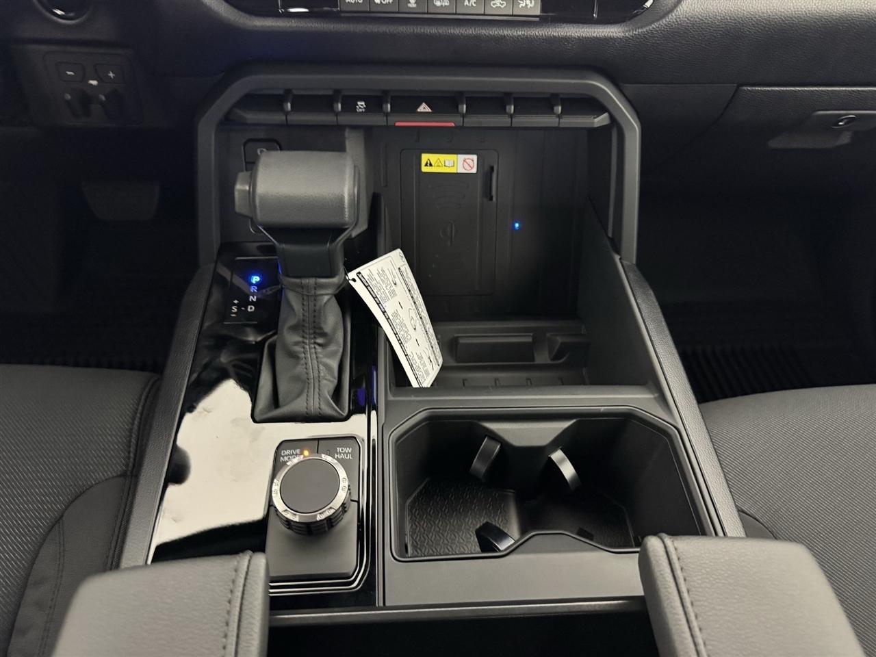 Toyota Tundra SR5 CrewMax 2WD 2026