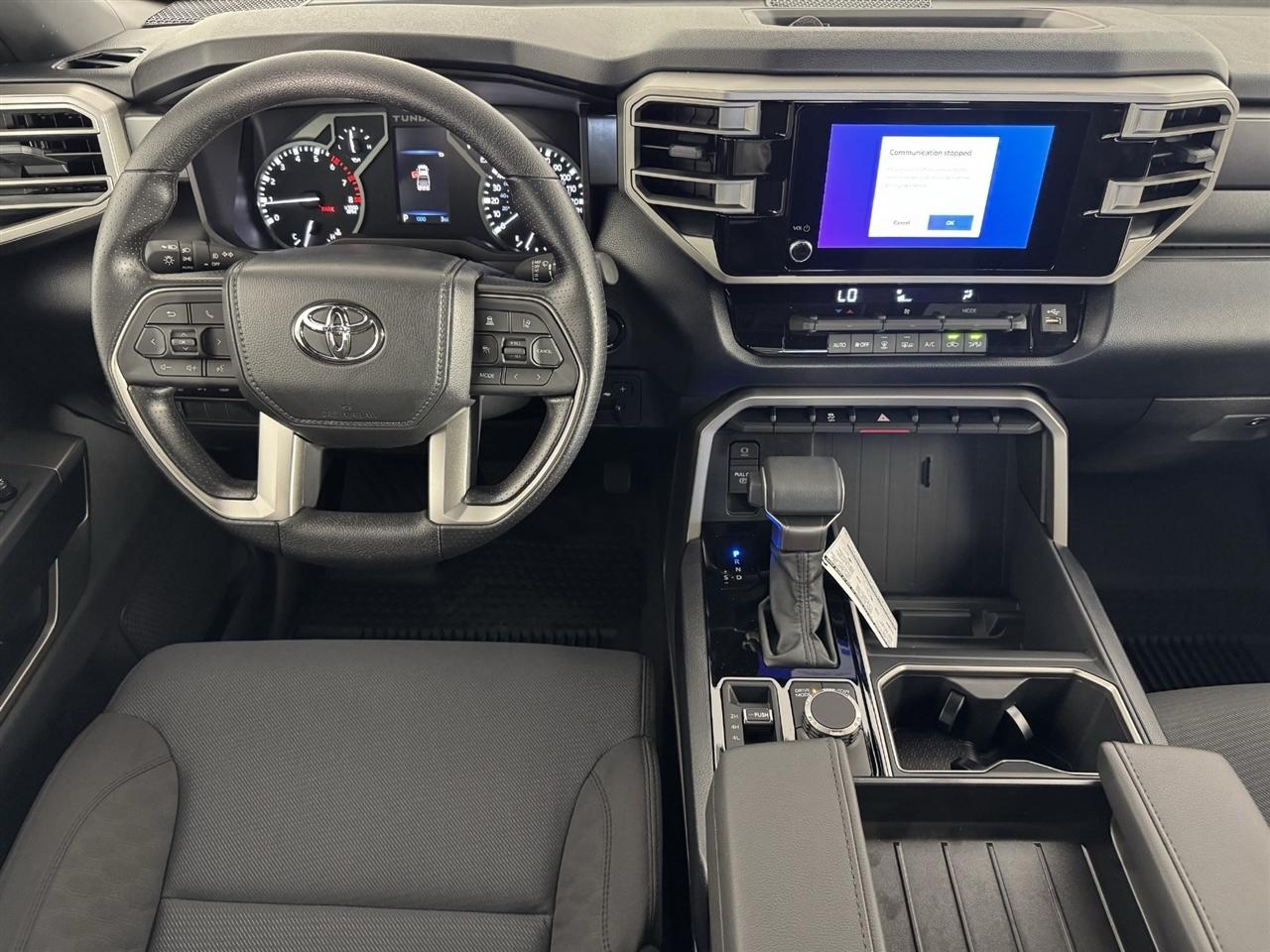 Toyota Tundra SR5 CrewMax 4WD 2026
