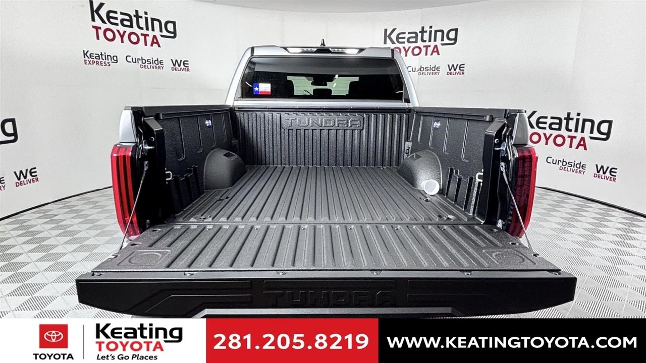 Toyota Tundra SR5 CrewMax 2WD 2026