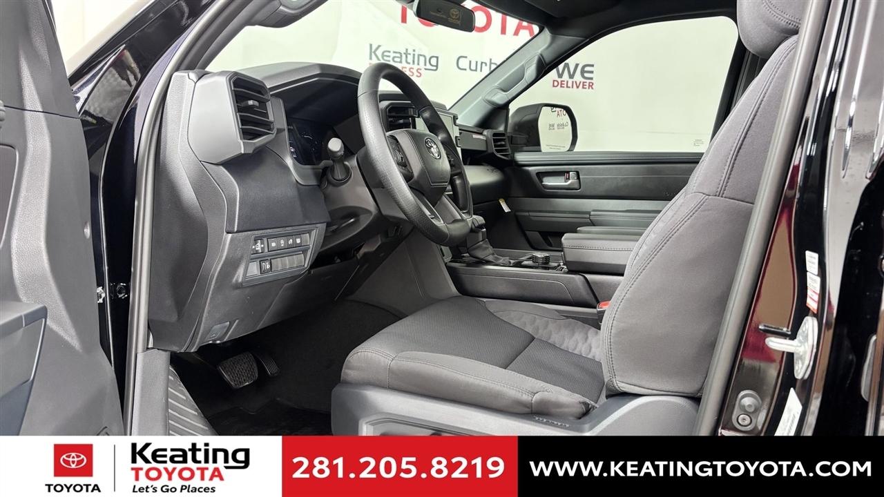 Toyota Tundra SR5 CrewMax 2WD 2026