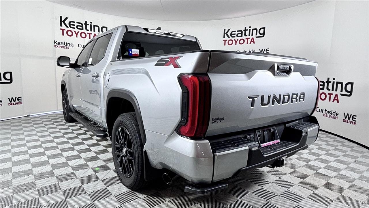 Toyota Tundra SR5 CrewMax 2WD 2026
