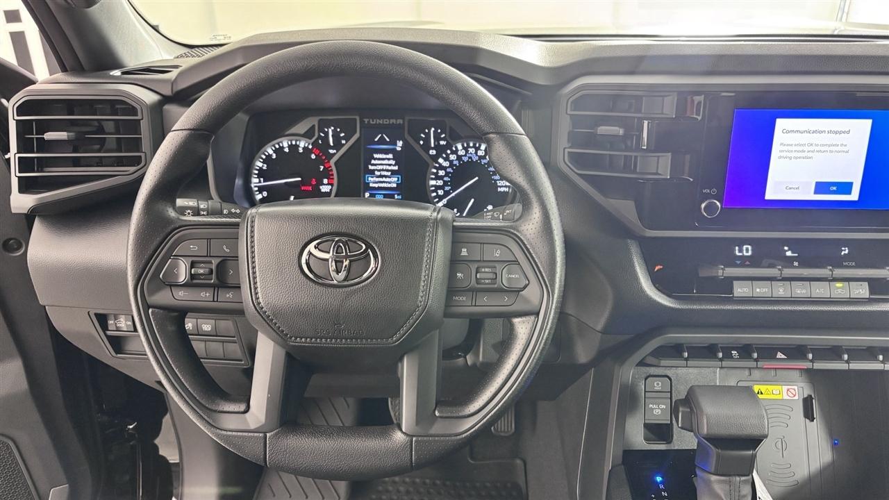 Toyota Tundra SR5 CrewMax 2WD 2026