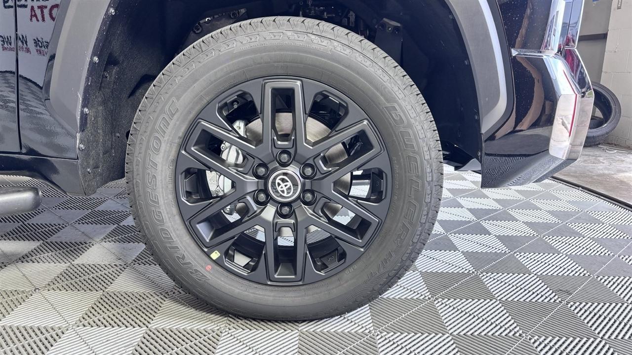 Toyota Tundra SR5 CrewMax 2WD 2026