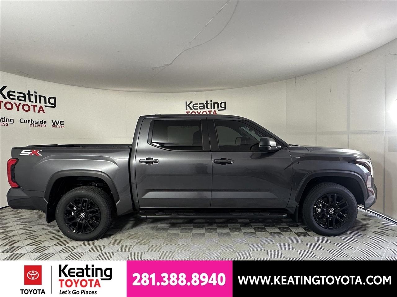Toyota Tundra SR5 CrewMax 2WD 2026