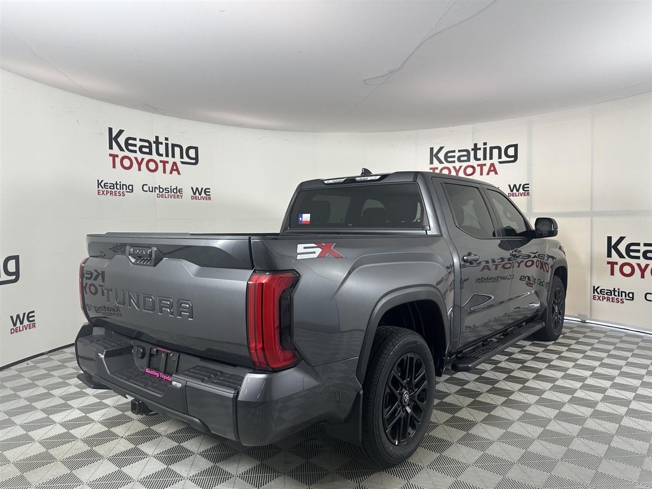 Toyota Tundra SR5 CrewMax 2WD 2026