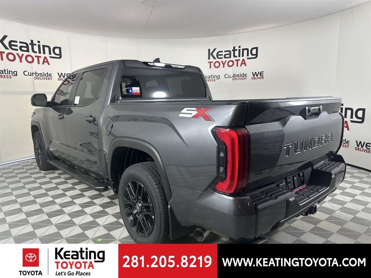 Toyota Tundra SR5 CrewMax 2WD 2026