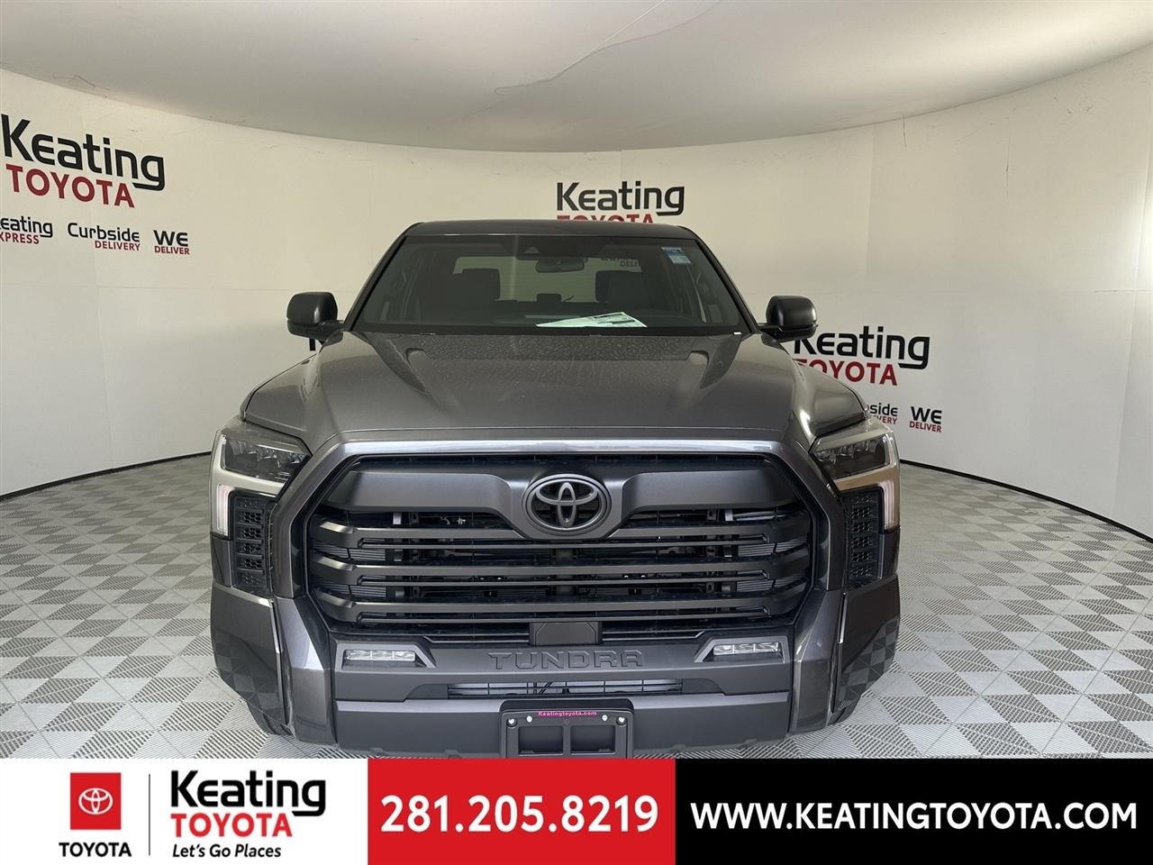 Toyota Tundra SR5 CrewMax 2WD 2026