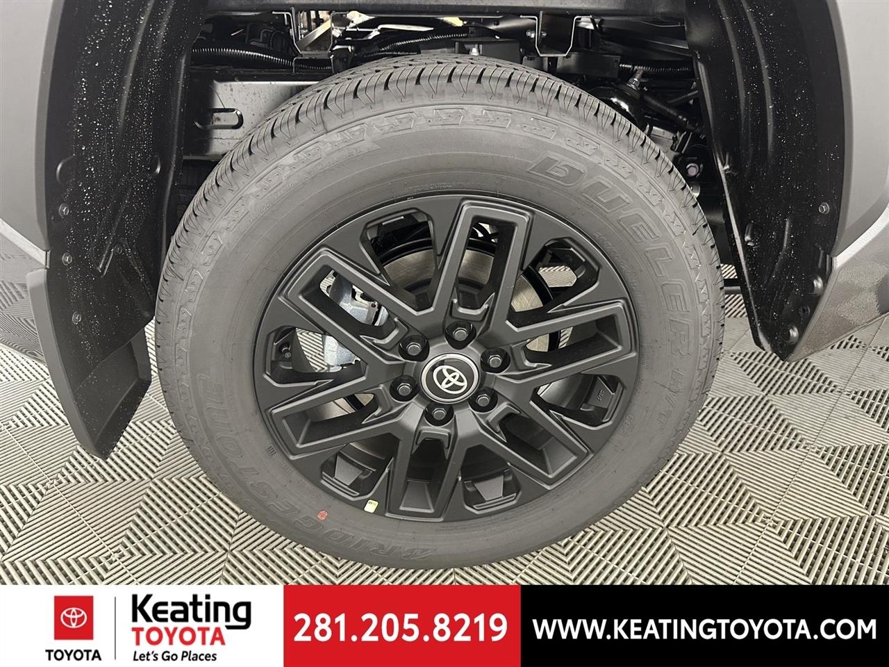 Toyota Tundra SR5 CrewMax 2WD 2026