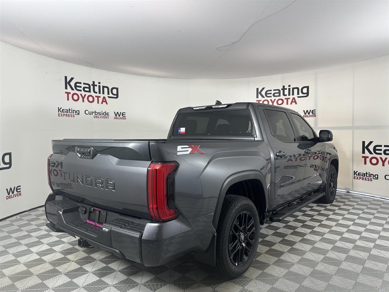 Toyota Tundra SR5 CrewMax 2WD 2026