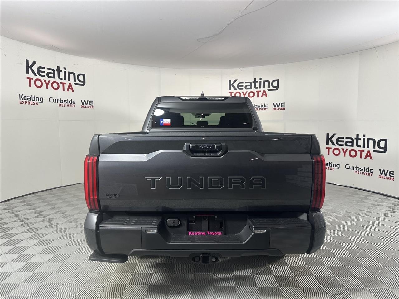 Toyota Tundra SR5 CrewMax 2WD 2026