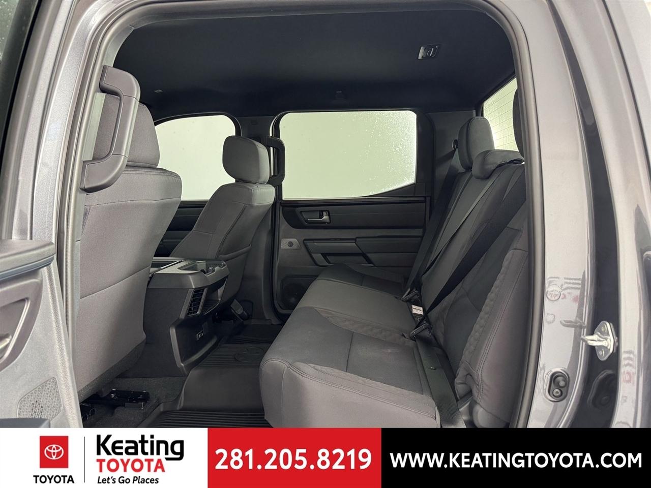Toyota Tundra SR5 CrewMax 2WD 2026