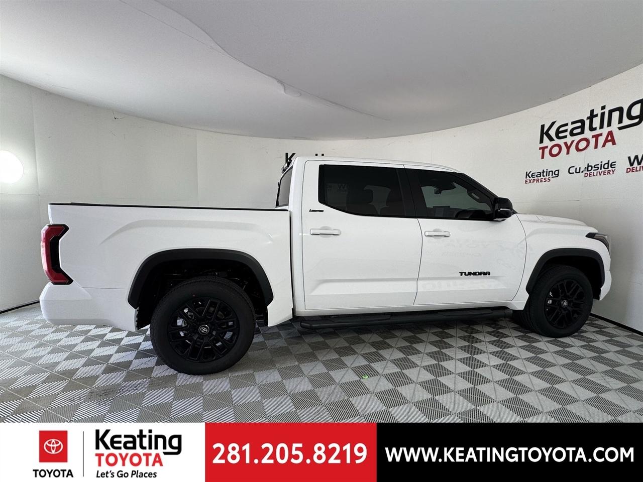 Toyota Tundra Limited CrewMax 2WD 2026