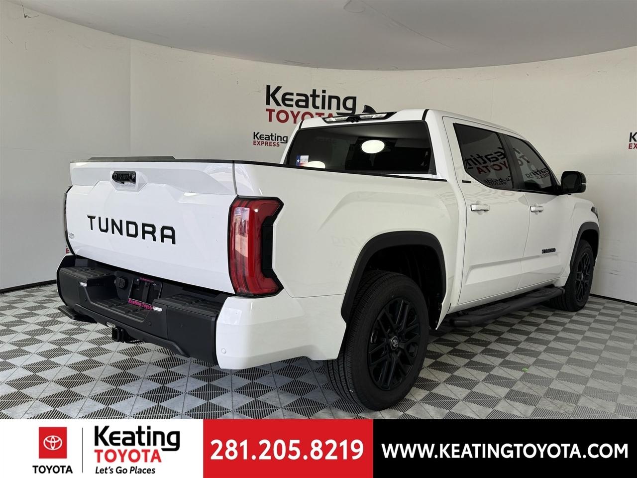 Toyota Tundra Limited CrewMax 2WD 2026