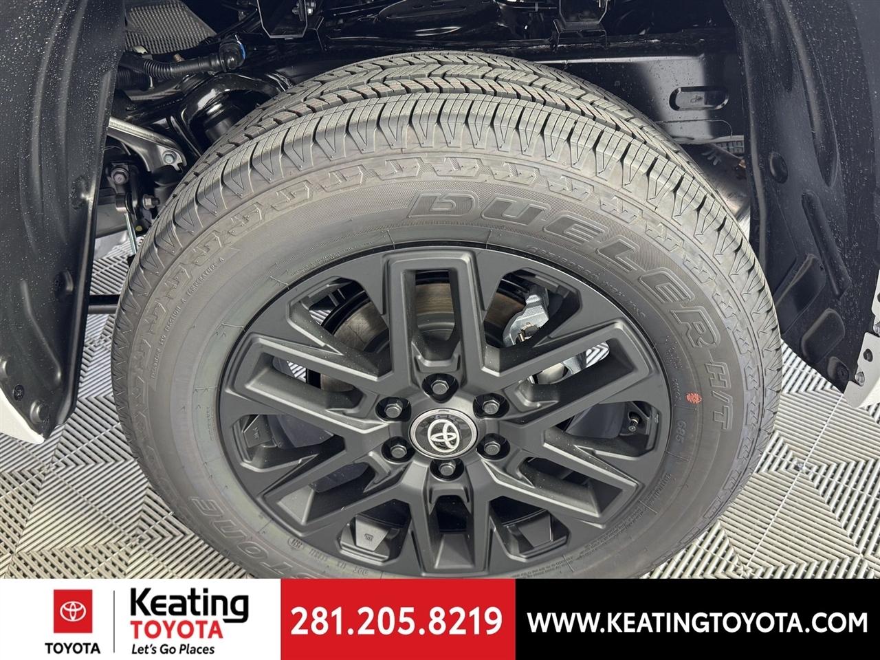 Toyota Tundra Limited CrewMax 2WD 2026