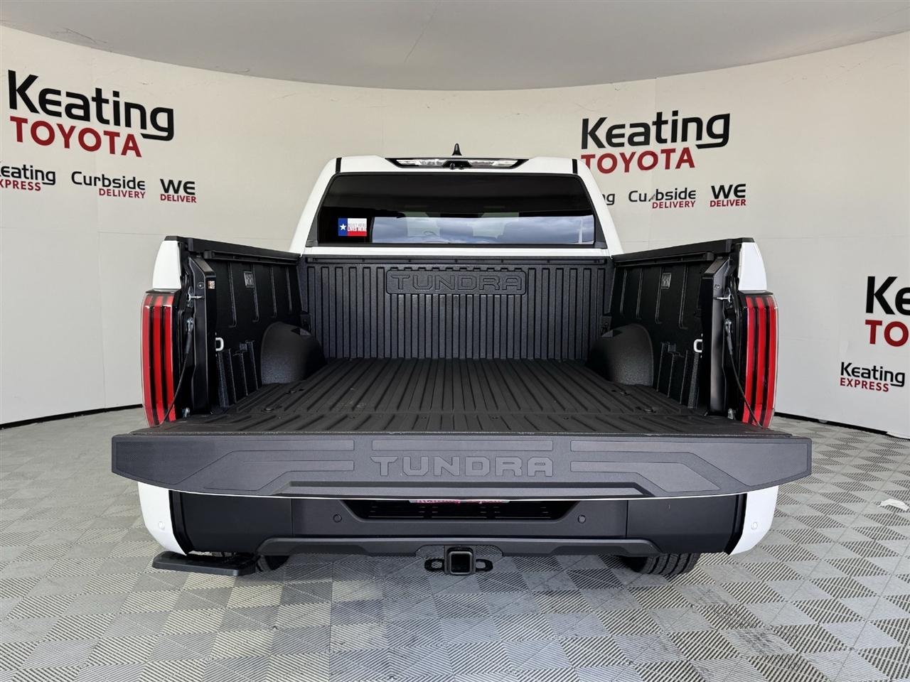 Toyota Tundra Limited CrewMax 2WD 2026