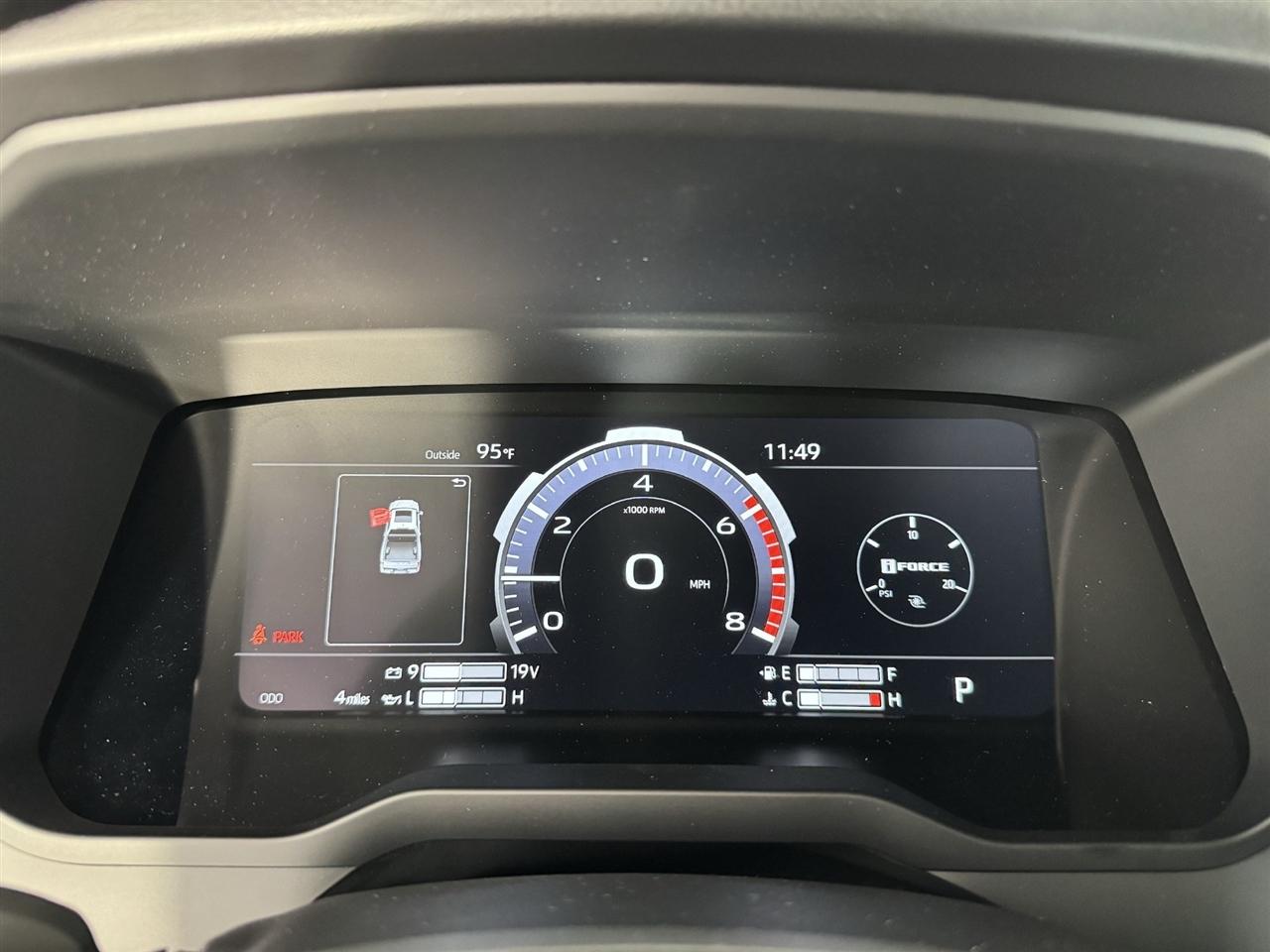 Toyota Tundra Limited CrewMax 2WD 2026