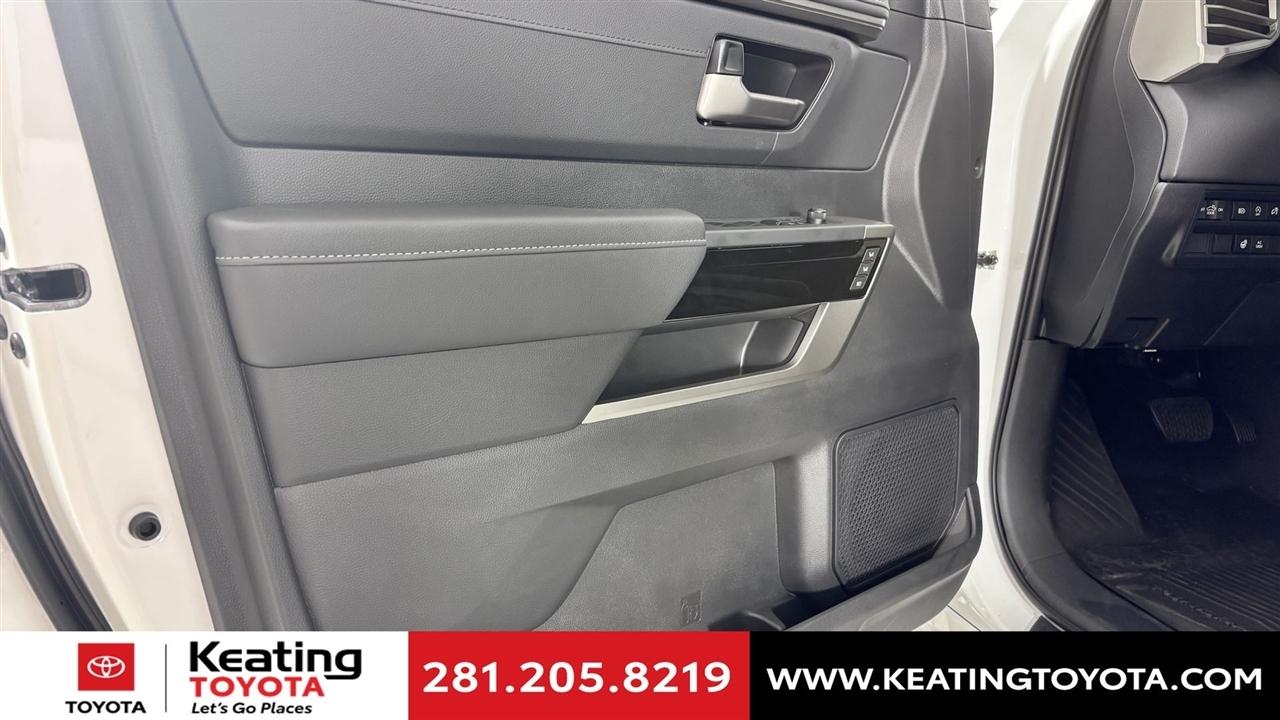 Toyota Tundra Limited CrewMax 2WD 2026
