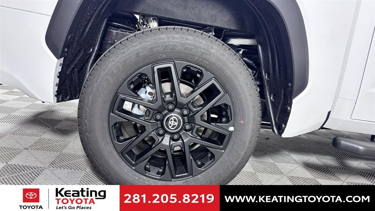 Toyota Tundra Limited CrewMax 2WD 2026