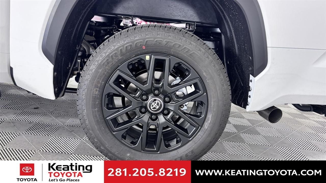 Toyota Tundra Limited CrewMax 2WD 2026