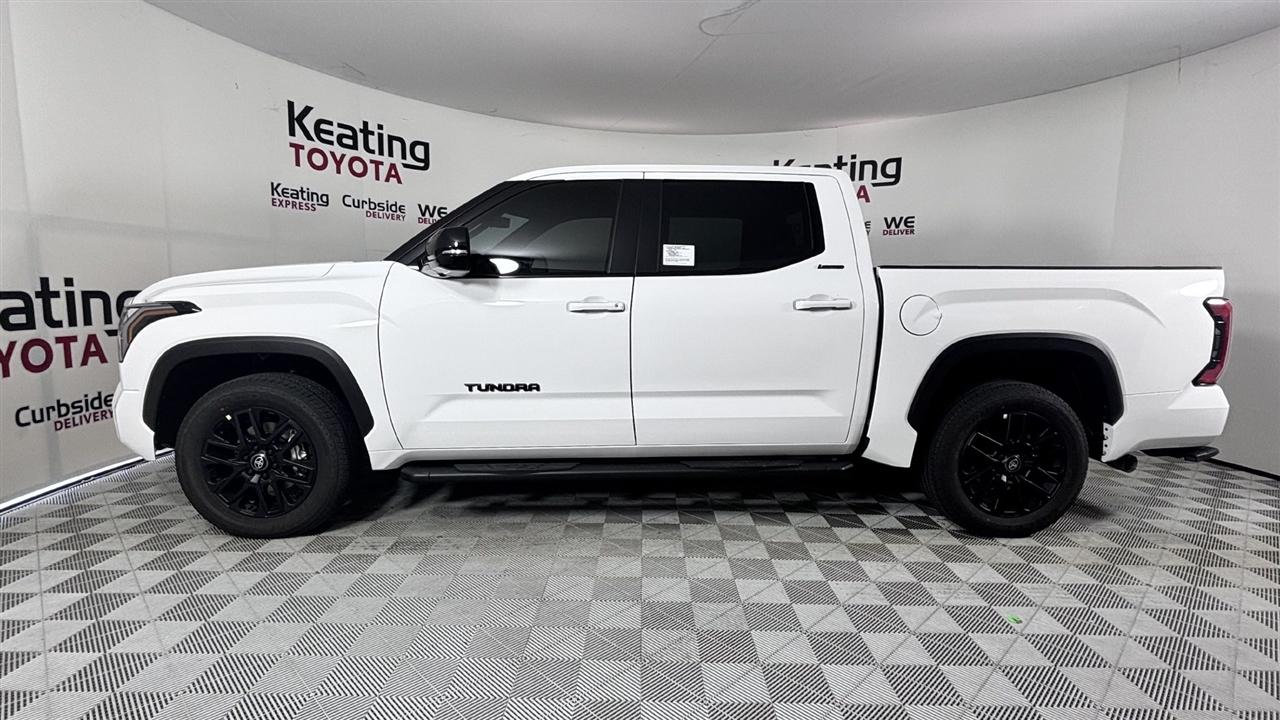 Toyota Tundra Limited CrewMax 2WD 2026