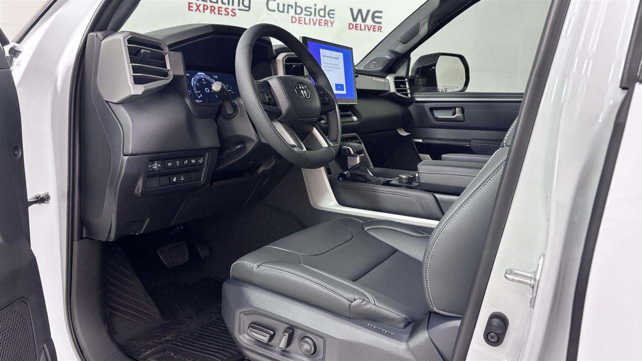 Toyota Tundra Limited CrewMax 2WD 2026
