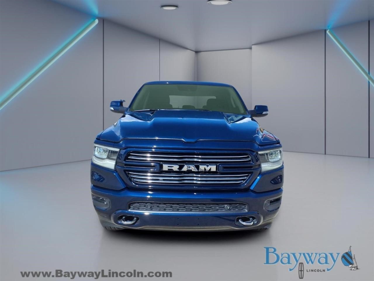 RAM 1500 Laramie Crew Cab SWB 2WD 2022