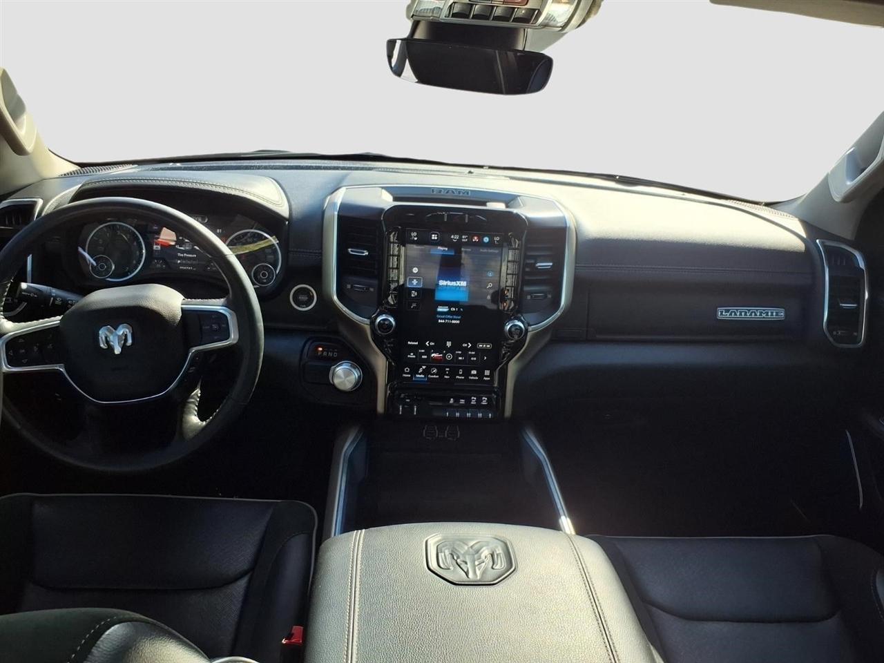 RAM 1500 Laramie Crew Cab SWB 2WD 2022