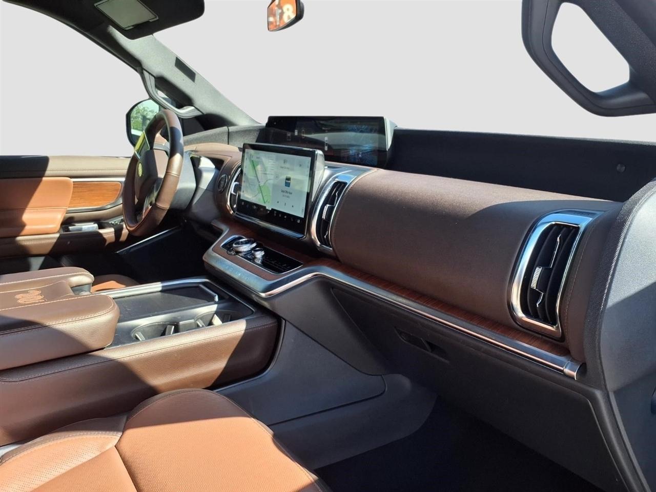 Ford Expedition King Ranch 4WD 2025