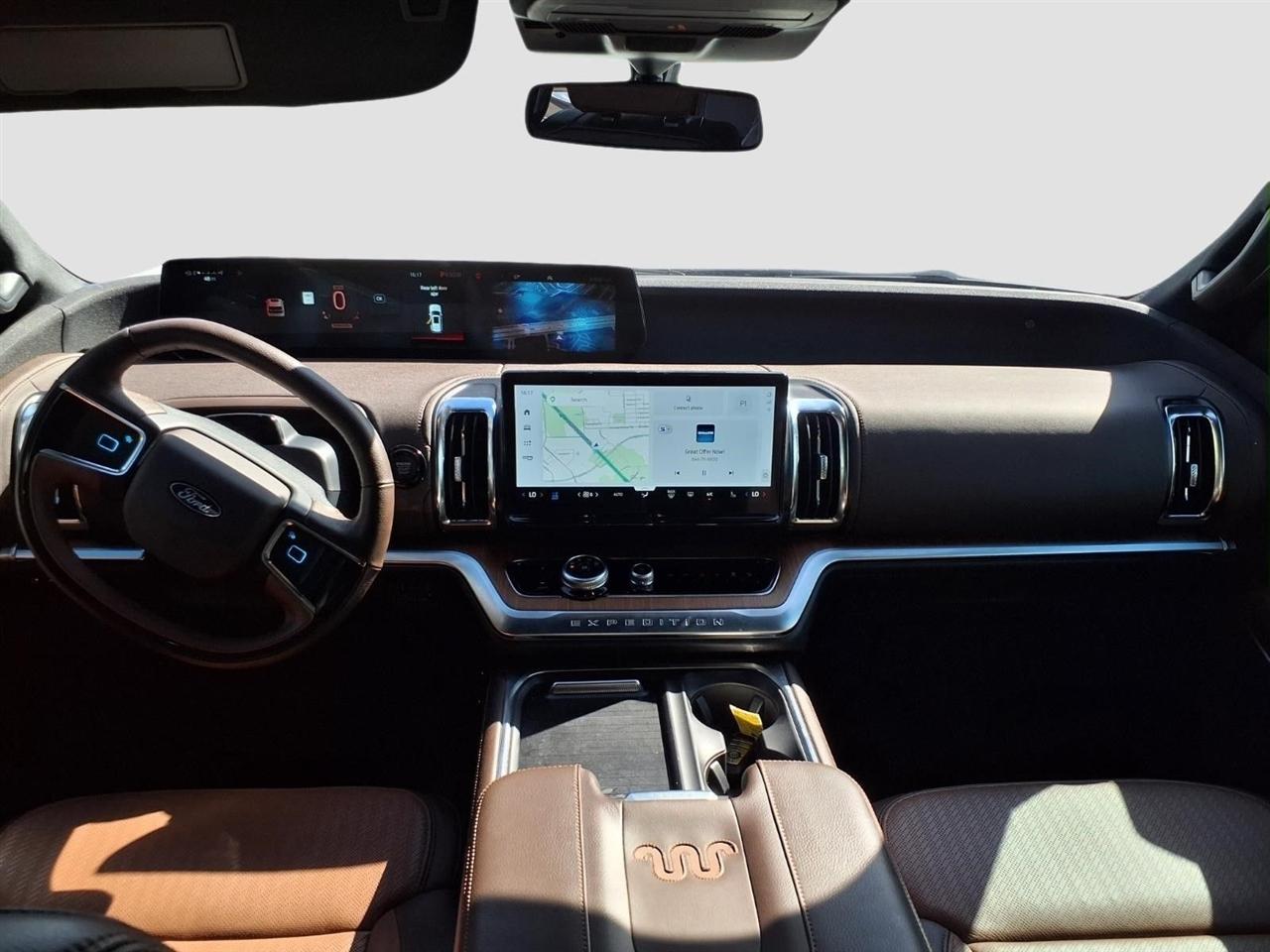 Ford Expedition King Ranch 4WD 2025