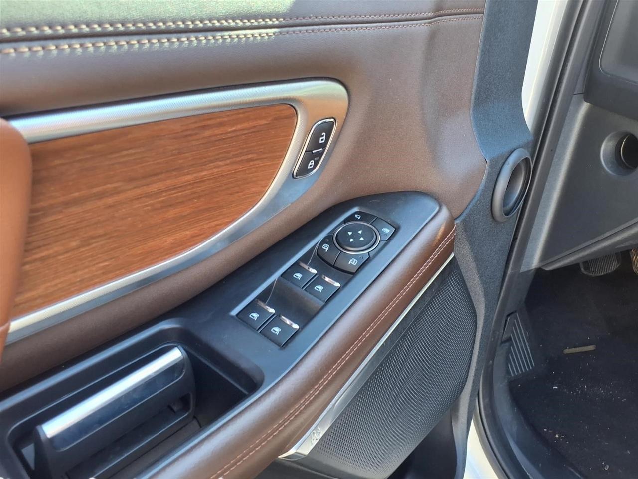 Ford Expedition King Ranch 4WD 2025