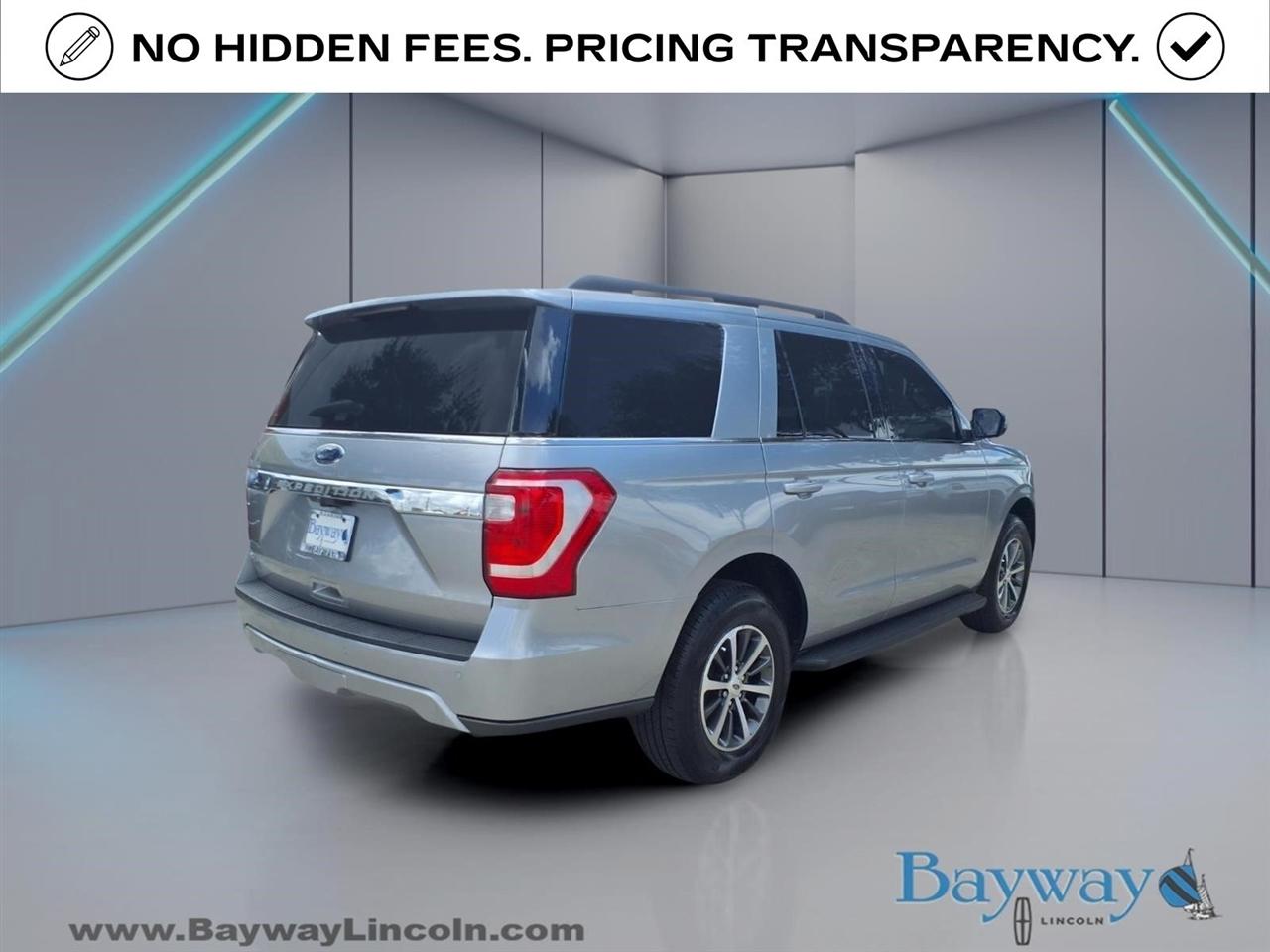 Ford Expedition XLT 2021