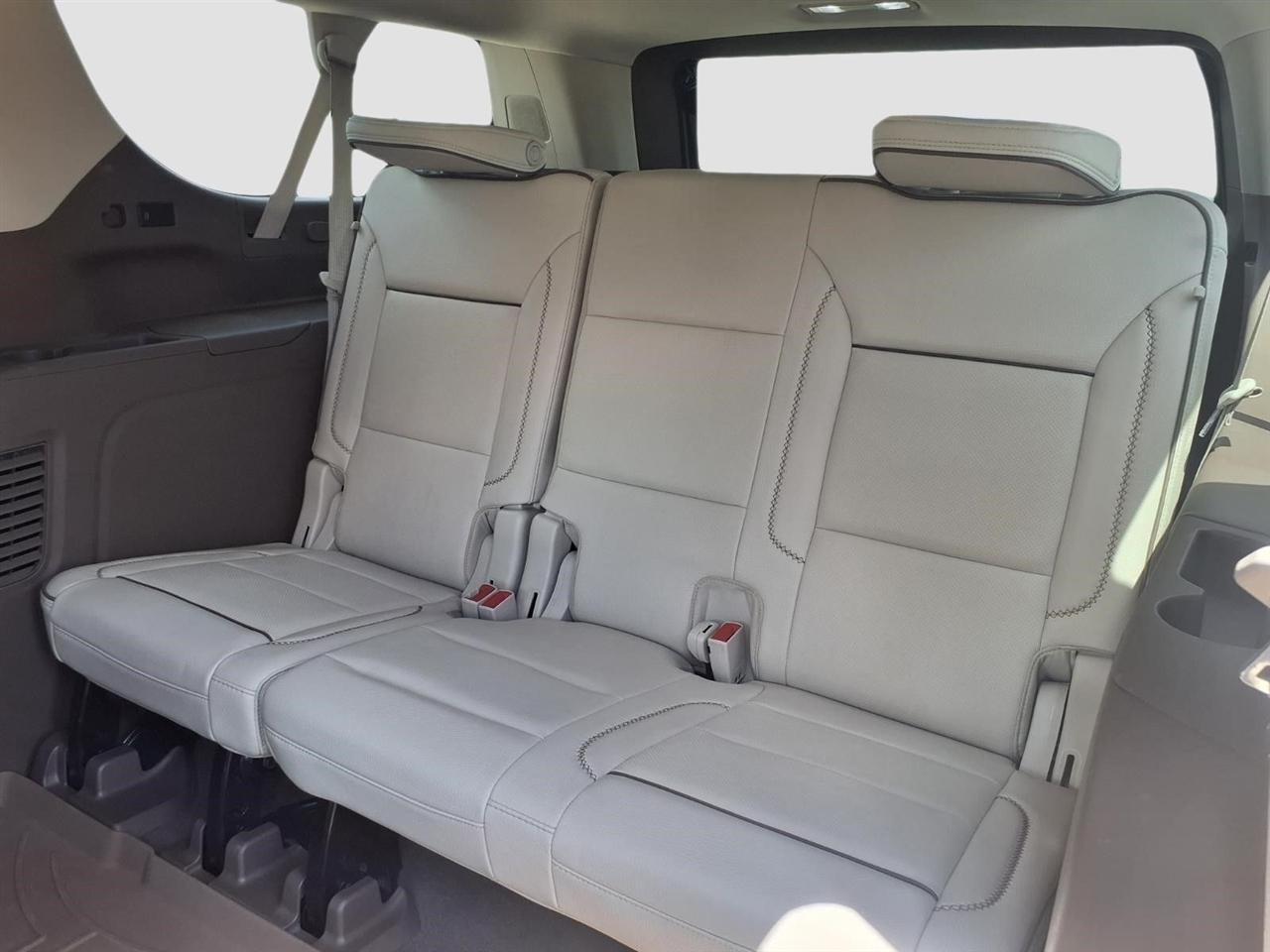 GMC Yukon XL Denali 4WD 2022